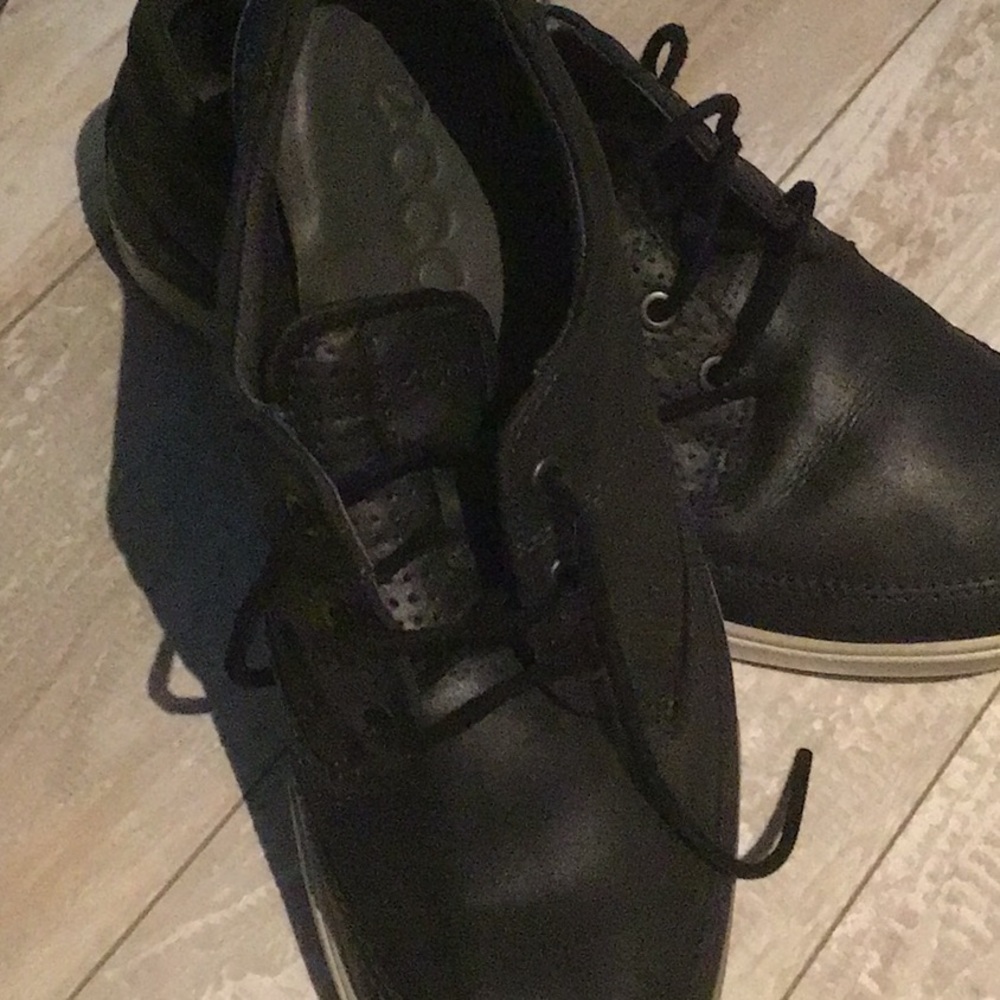 ECCO Leather walking shoes